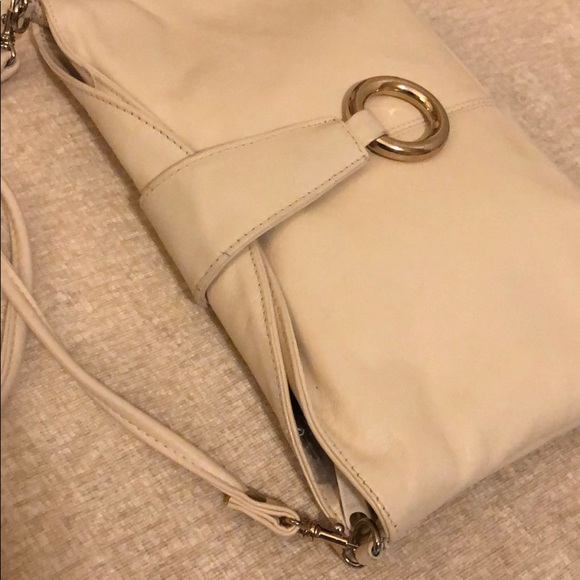 Vintage Cream Leather Purse Gold Ring Crossbody - Picture 3 of 6